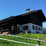 Alphuesli Garfrescha Apartment *