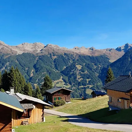 Alphuesli Garfrescha Apartmán *